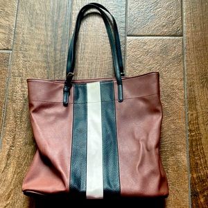 Relic by Fossil tote